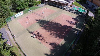 Tennisplatz Schoppernau